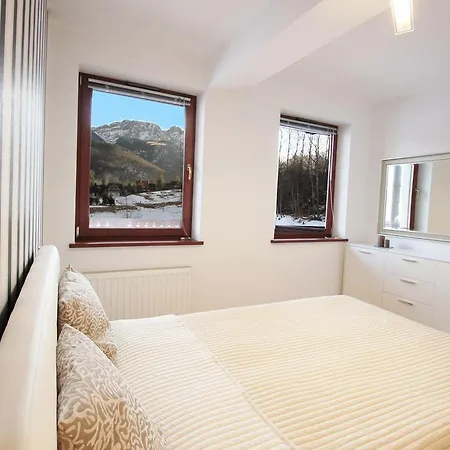 Apartament Apartament Bazatatry Centrum 2 *