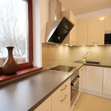 Apartament Bazatatry Centrum 2 *